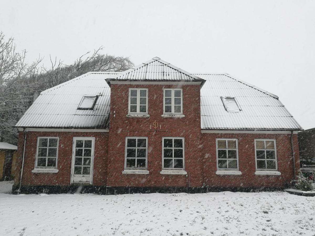 Green Vagon, Farm B&B Rooms For Rent Hjørring Exteriör bild